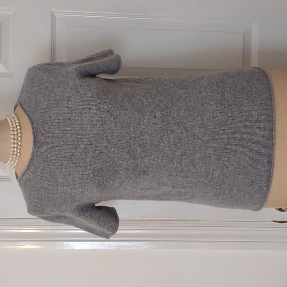 Theory Rolled Edge Cashmere T-shirt Sz. M